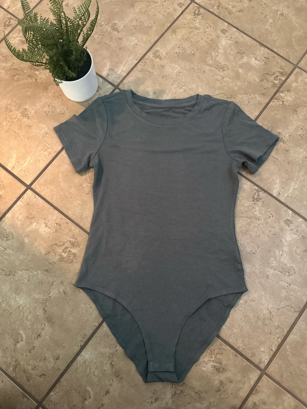 GREY/TEAL SHORT SLEEVE BODYSUIT
